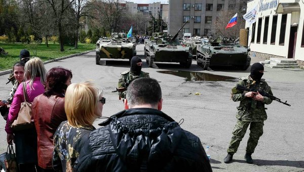 Украинские военные переходят на сторону ополченцев
