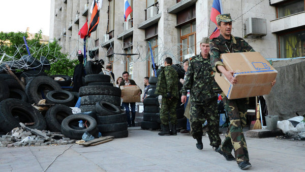 РФ требует обеспечить доставку гуманитарной помощи на восток Украины