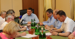 Андрей Бочаров переводит чиновников в режим жесткой экономии