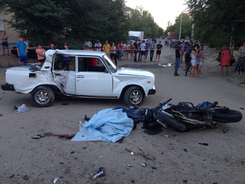 В Волгограде в ДТП погибли 2 человека, ранены трое, в том числе ребенок