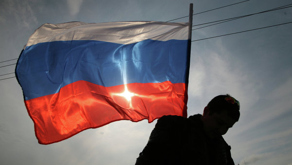 В ГД внесен проект о смене российского триколора на имперский флаг