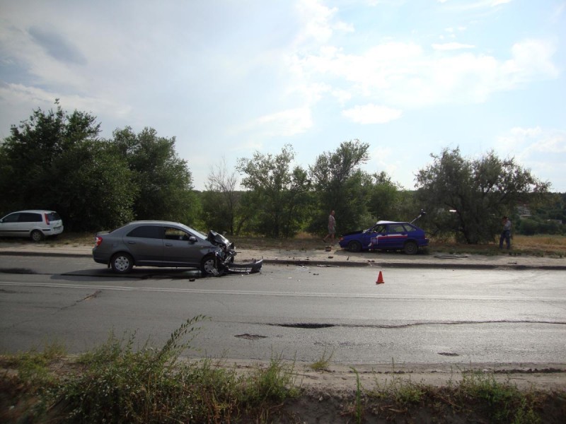 Волжанка попала в ДТП в Волгограде
