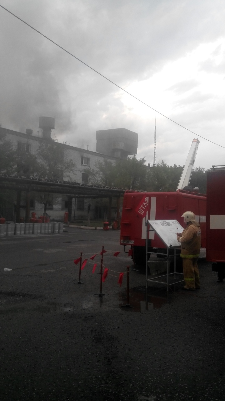 В Волгограде горел цех алюминиевого завода