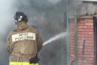 В Волжском сгорела баня и пострадали от пожара четыре квартиры