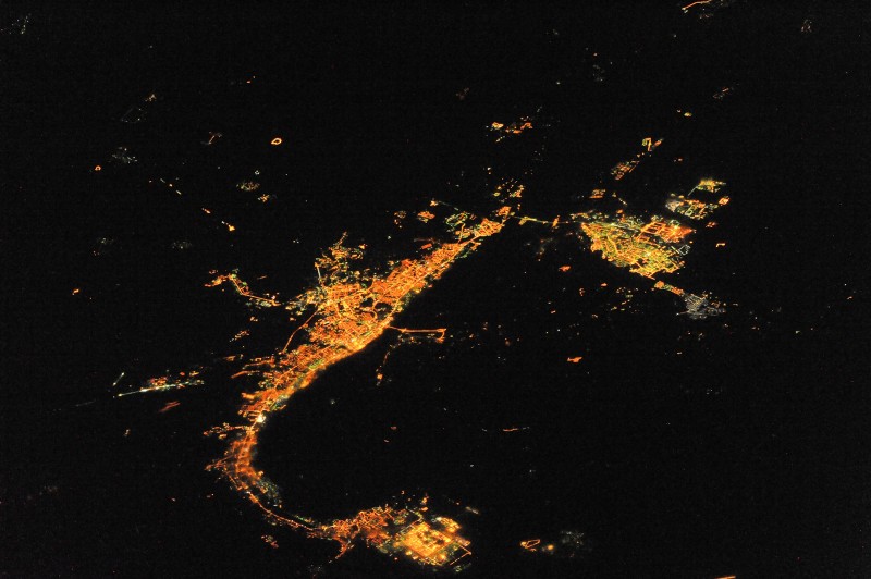 Волжский — снимок из космоса