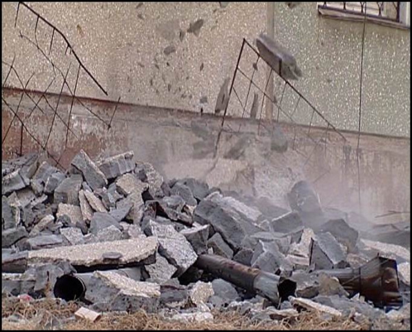 В Волгограде при обрушении стены погиб рабочий