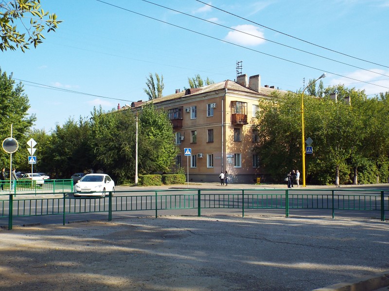 На опасном перекрестке Волжского установят систему «Безопасный пешеход»