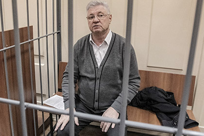 Экс-мэр Астрахани приговорен к 10 годам колонии строгого режима
