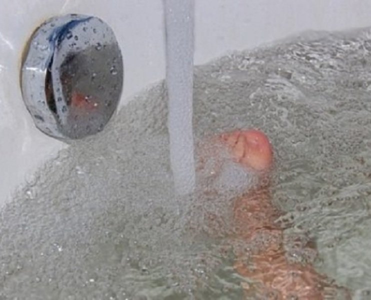 В Волгоградской области в ванне утонул годовалый ребенок