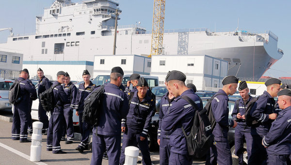 Российских моряков не пускают на уже купленный «Мистраль»