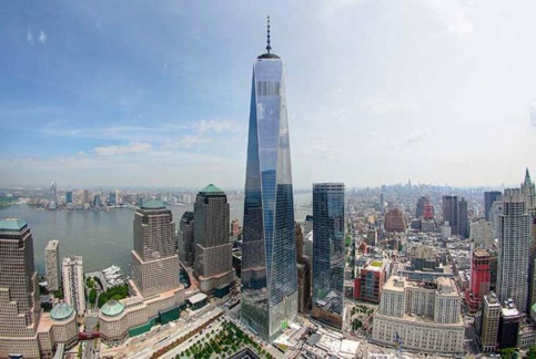 В Нью-Йорке достроен самый высокий в США небоскреб