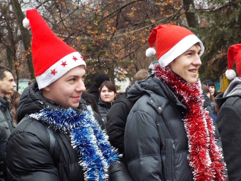 В Волжском состоялся забег «Дед Морозов»