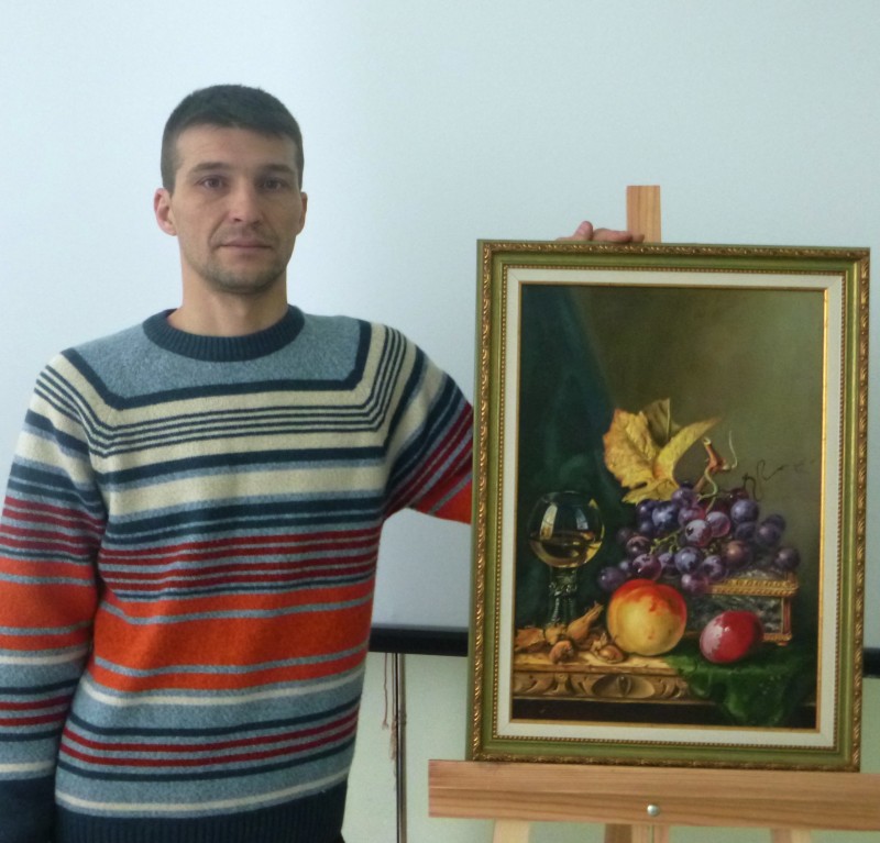 В галерее творческого мастерства открылась выставка живописи волжского художника