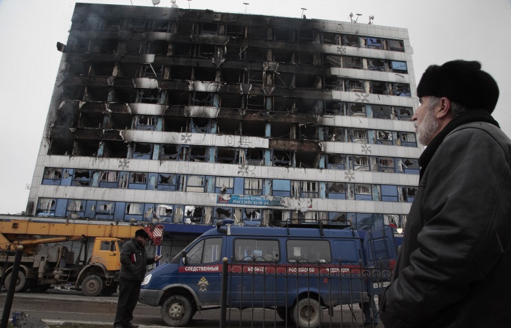 В ходе спецоперации в Грозном погибли 10, ранены 28 полицейских