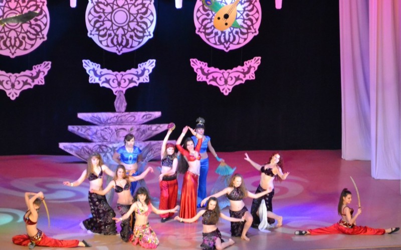 К 23 февраля в городской филармонии подготовили красочное шоу