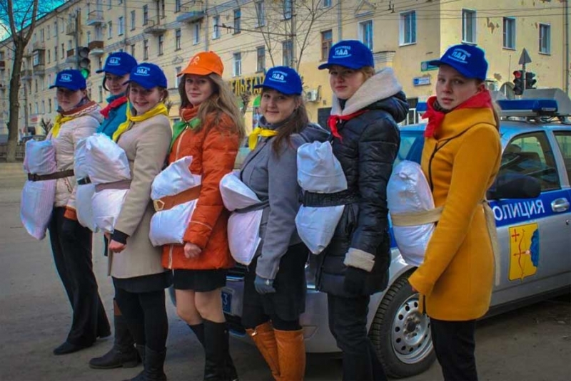 Молодежь с подушками выйдет на улицы города в рамках акции ГИБДД