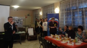Студенты поздравили ветеранов