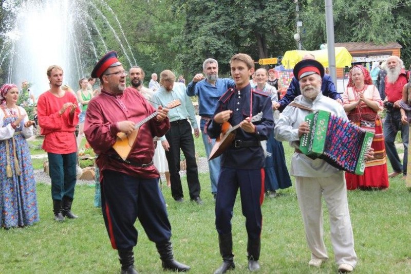 Фестиваль «Русло» дал старт праздничным мероприятиям