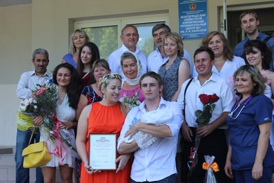 Игорь Воронин поздравил родителей стотысячного малыша