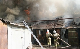 В Волгоградской области при пожаре погибли два человека