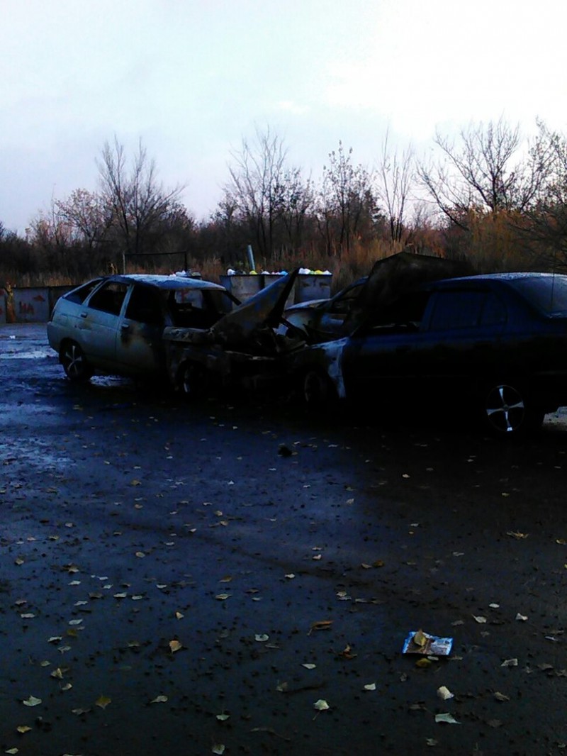 В Волгограде сгорели пять автомобилей