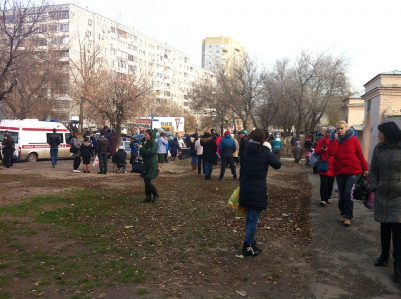 Из больницы №7 Волгограда эвакуируют пациентов, из-за сообщения о бомбе