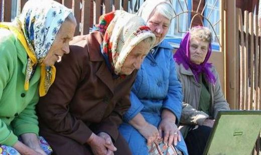 Средний размер пенсии в Волжском приблизился к 12 тысячам рублей