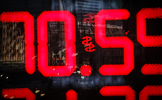 Официальный курс доллара достиг исторического максимума