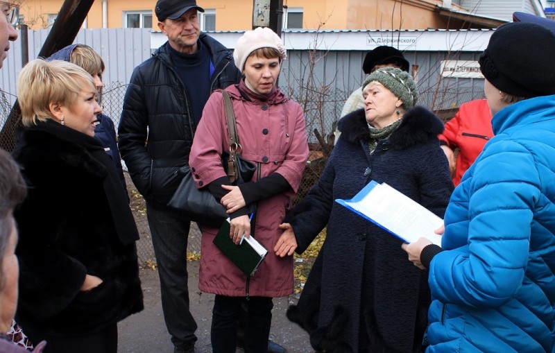 Депутат Госдумы помогает решить проблемы жителей Рабочего поселка
