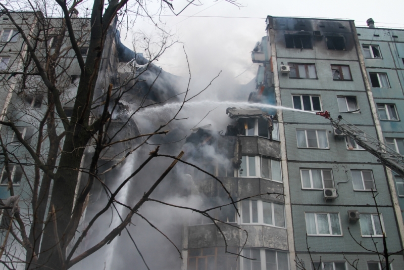 Возбуждено уголовное дело по факту взрыва в жилом доме в Волгограде