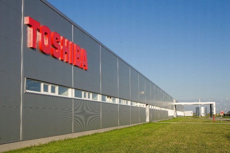 Toshiba уходит с российского рынка