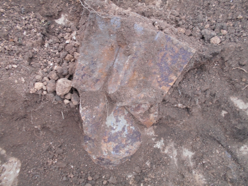 В Волгограде недалеко от аэропорта нашли три фугасные бомбы