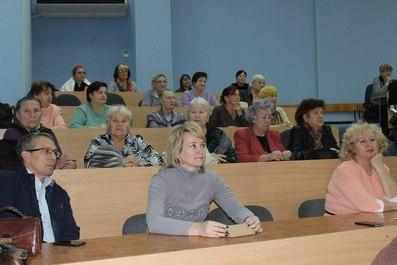 В Волжском открылась школа социальной активности для пенсионеров