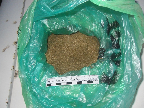 Наркополицейские нашли «схрон» свыше 6 килограммов марихуаны