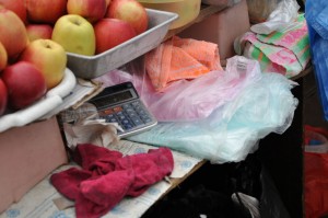 Незаконная торговля опасна для жителей Волжского