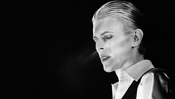 Скончался легендарный британский музыкант Дэвид Боуи