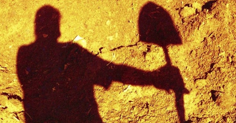 В дорожном конфликте в Волгограде в ход пошли оружие и лопаты