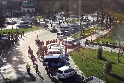 Террорист-смертник взорвал себя рядом с группой туристов в Стамбуле