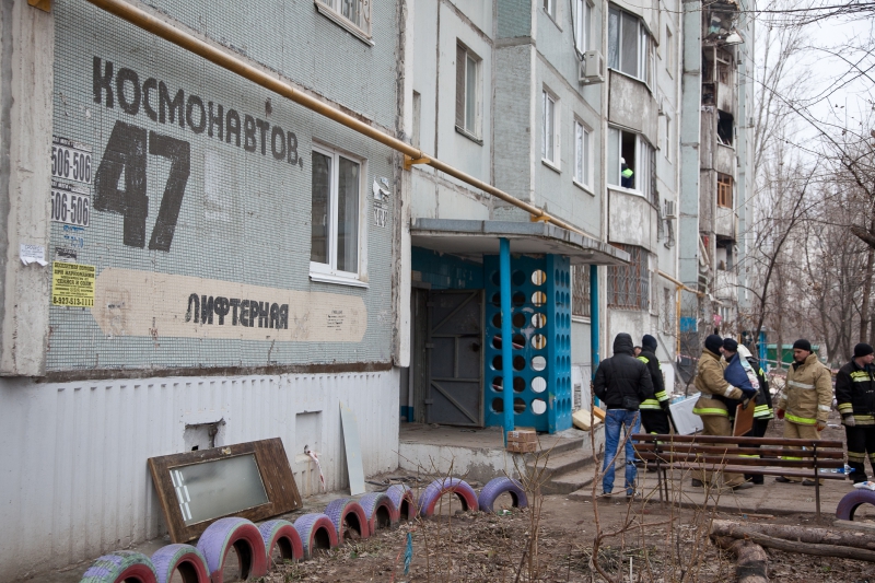 В Волгограде приступили к сносу разрушенного взрывом дома