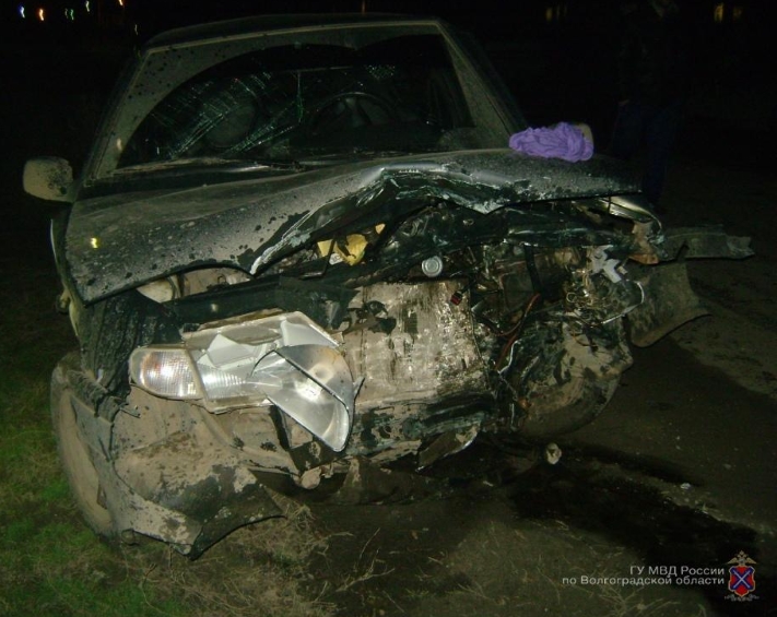 Под Волгоградом в столкновении двух «ВАЗов» пострадали три человека