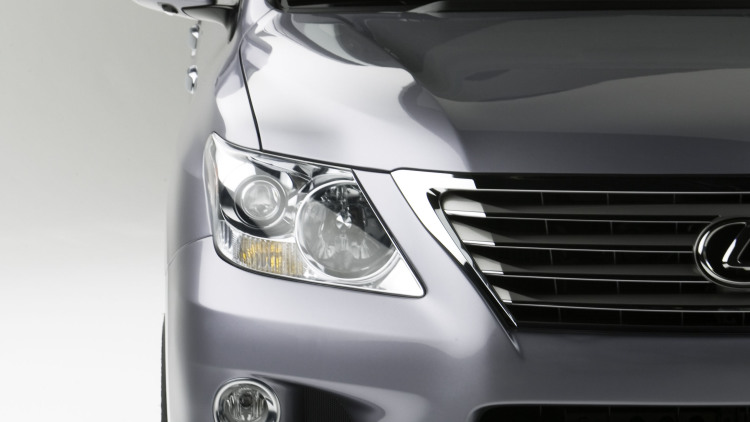 В Волгограде угонщиков дорогих иномарок отправили в колонию