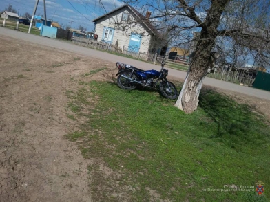 Под Волгоградом мотоциклист сбил ребенка