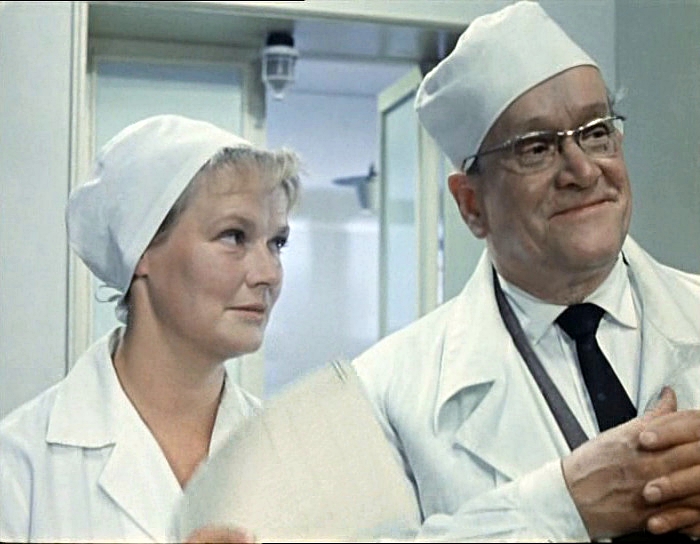 Мошенник продал должность главврача психбольницы Волжского за 3 миллиона рублей