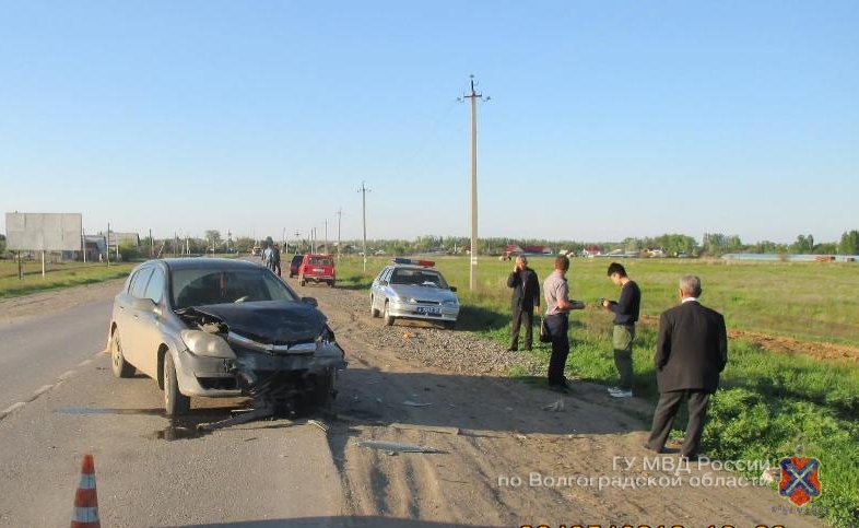 В  аварии в Среднеахтубинском районе пострадали два человека