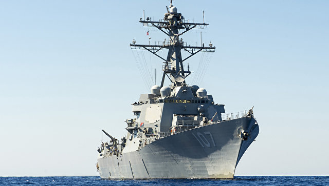 Пентагон вновь обвинил российский флот в опасных маневрах