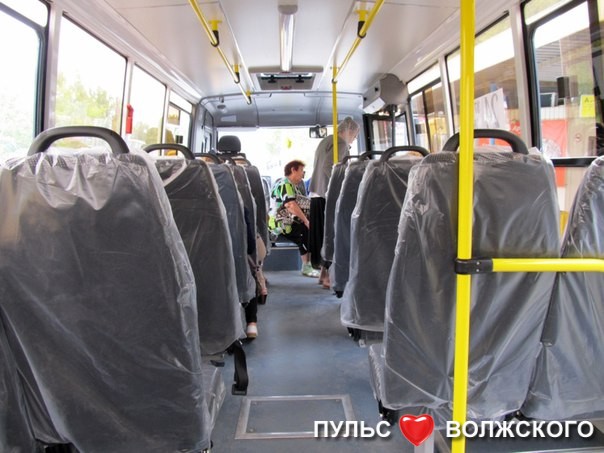 В Волжском в ходе рейда «Безопасный автобус» выявили 60 нарушителей