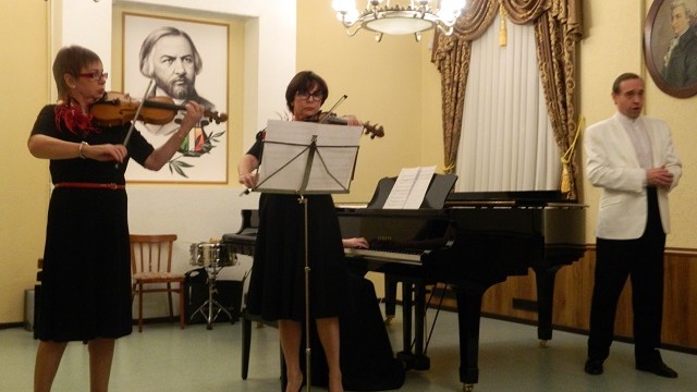 «Музыкальный экспромт» в Волжском