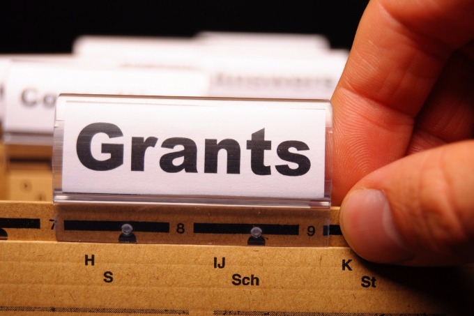 Прием заявок на получение социального гранта