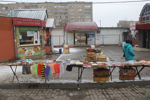 Борьба с незаконными точками уличной торговли